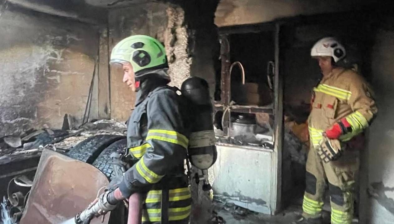 hatayda iki katli evde yangin wumOZnEV