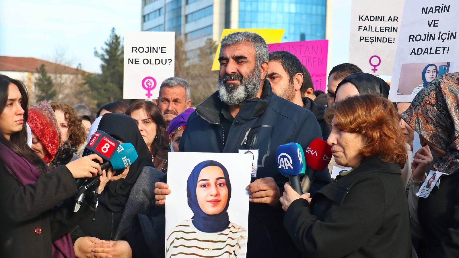 rojin kabais meclis gundeminde dem parti supheli olumunun aydinlatilmasi icin arastirma onergesi verdi RIEMz22E