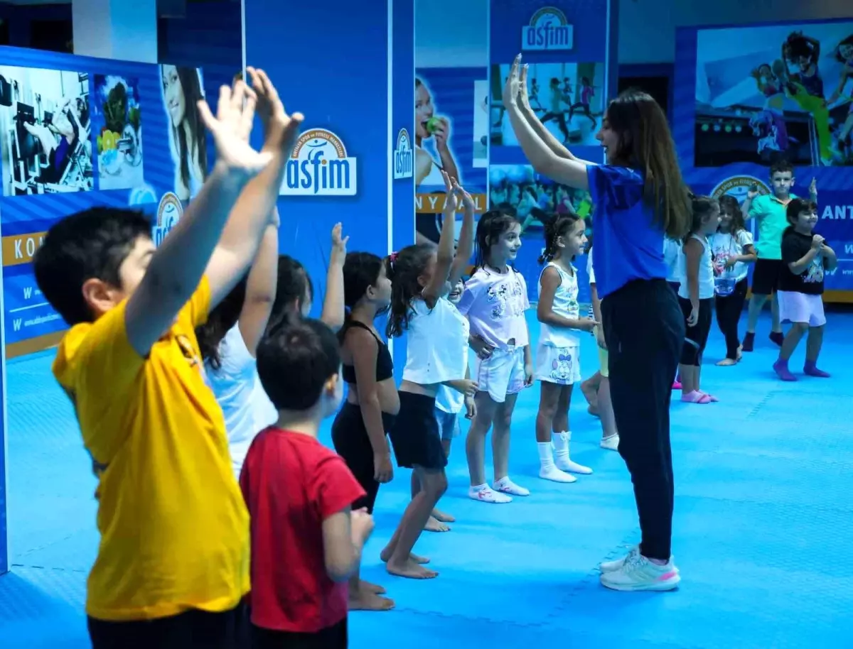 antalyada cocuklar icin ucretsiz jimnastik dersleri buyuk ilgi goruyor WxPfPTnr