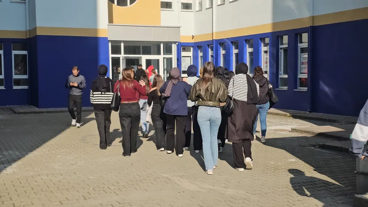 flort siddeti universite ogrencilerinin tutumlari h5j68LCn.jpg