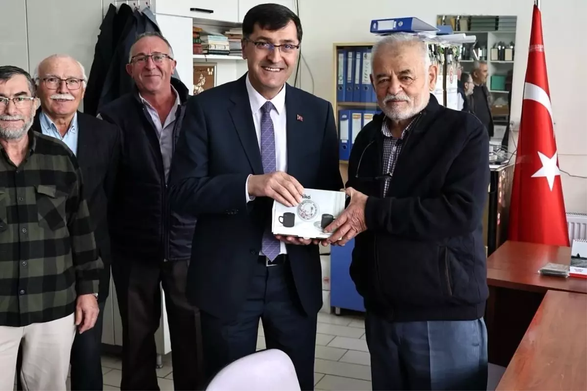 kutahya belediye baskani aricilik sektorunu ziyaret etti tJwRqP4t.jpg