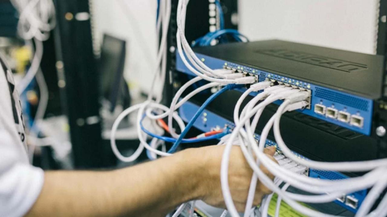 abd merkezli teknoloji devi duyurdu 2 bin 700 kisi isten cikartiliyor eyBdT3Th.jpg