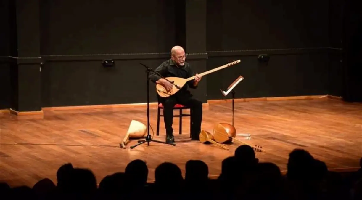 anadolu universitesinde turku konseri TtDH9YMF.jpg