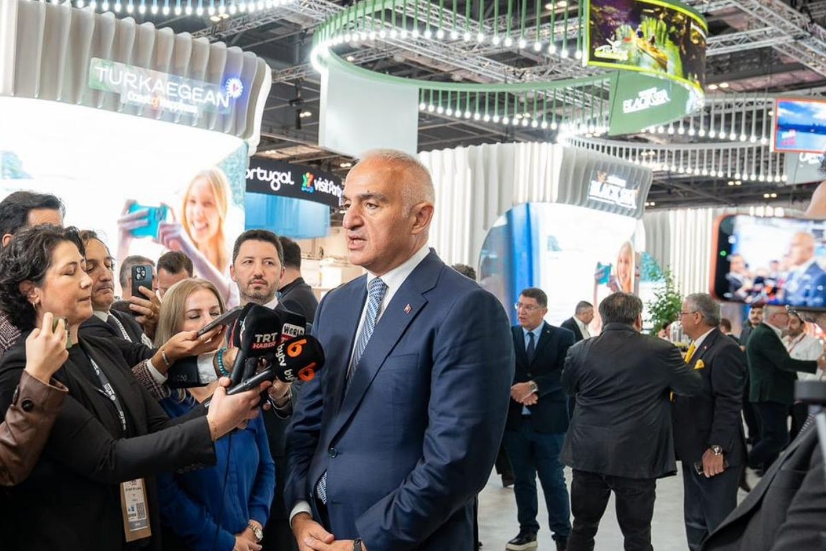 londrada duzenlenen dunya seyahat fuarinda odak ulke turkiye oldu UwRciwO4.jpg