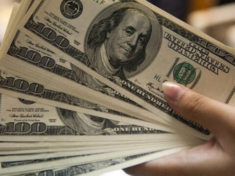 Fed’in faiz mesajı barıştan da güçlü çıktı: Dolar rekordan rekora koşuyor