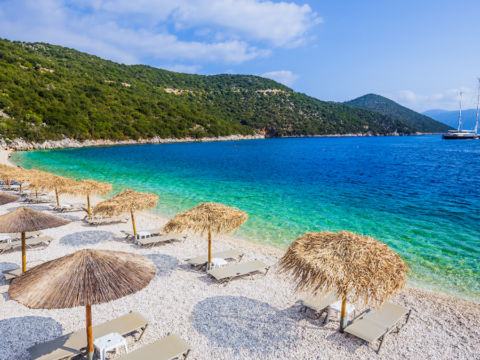 Türklerin akın ettiği tatil bölgesinde grev başladı
