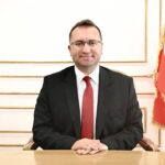 Hakan bahcetepeden gaziosmanpasa halkina mesaj sakin umudunuzu kaybetmeyin iV32A8P9